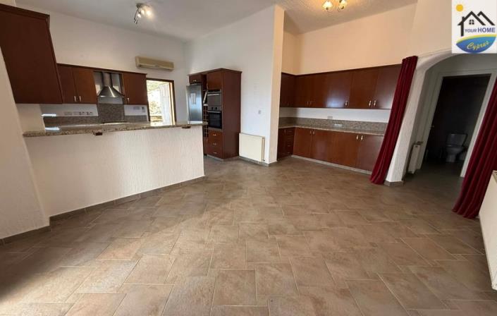 Image No.16-Villa / Détaché de 4 chambres à vendre à Kamares Village