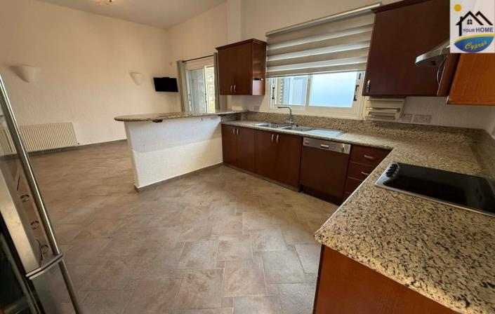 Image No.15-Villa / Détaché de 4 chambres à vendre à Kamares Village