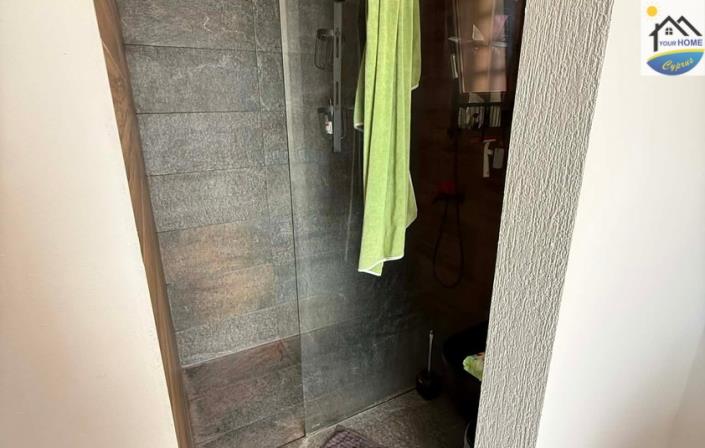 Image No.21-2 Bed Villa / Detached for sale