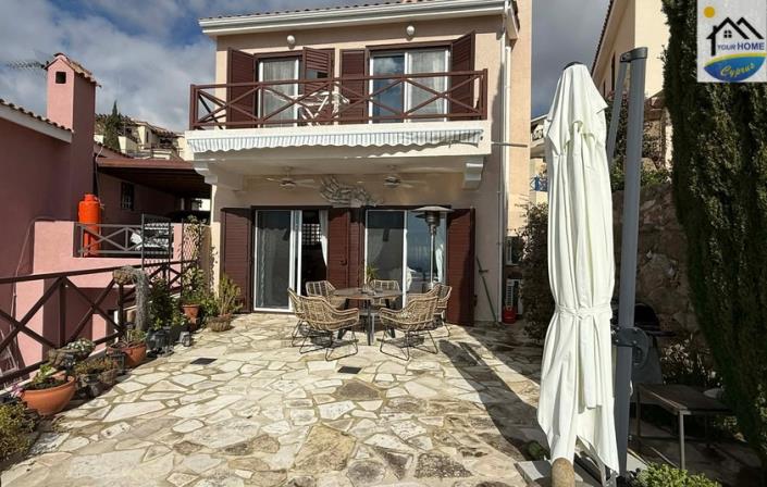 Tsada, Villa / Detached