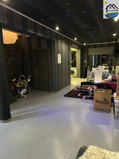 Image No.2-3 Bed House for sale