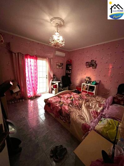 Image No.9-4 Bed Villa / Detached for sale