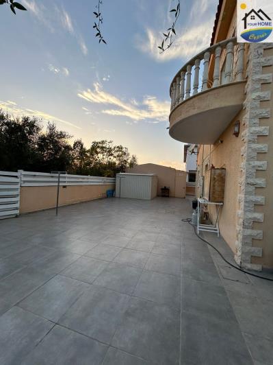 Image No.13-4 Bed Villa / Detached for sale