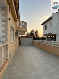 WhatsApp-Image-2026-02-09-at-11-58-08--4-