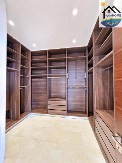 Image No.35-3 Bed Villa / Detached for sale