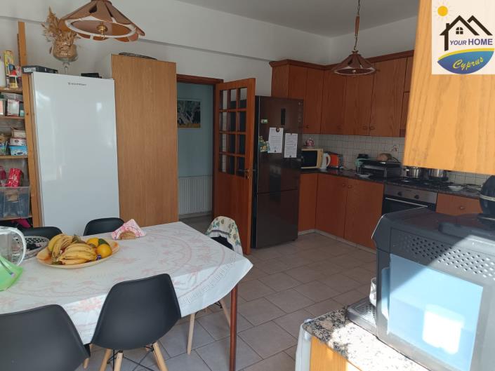 Image No.5-Maison de 6 chambres à vendre à Oroklini