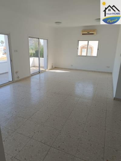 Image No.43-Maison de 6 chambres à vendre à Oroklini