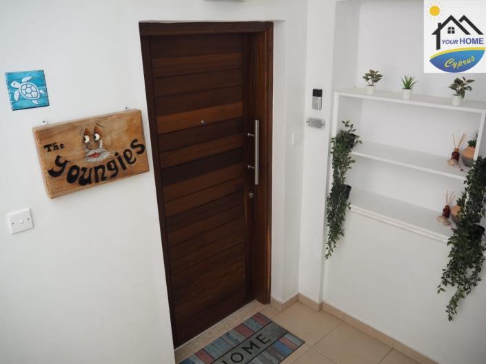 Image No.20-2 Bed Apartment for sale