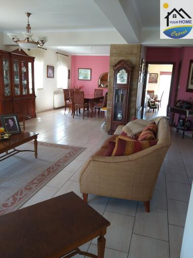 Image No.5-6 Bed Villa / Detached for sale