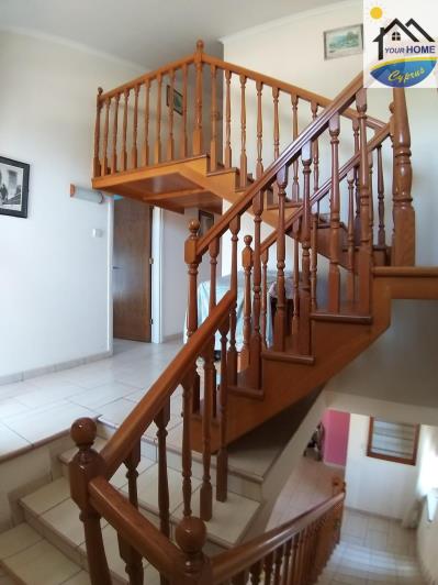 Image No.28-6 Bed Villa / Detached for sale