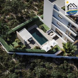 22--Apt101_Pool_Drone-Shot-High