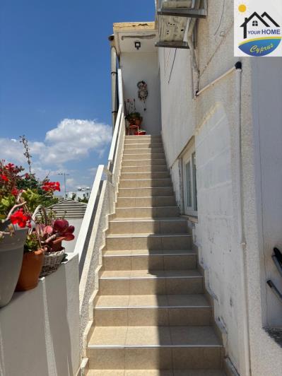 Image No.2-3 Bed Semi-Detached for sale