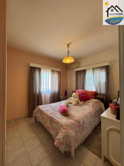 Image No.12-3 Bed Semi-Detached for sale