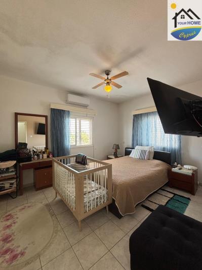 Image No.14-3 Bed Semi-Detached for sale