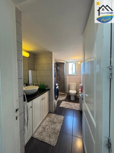 Image No.16-3 Bed Semi-Detached for sale