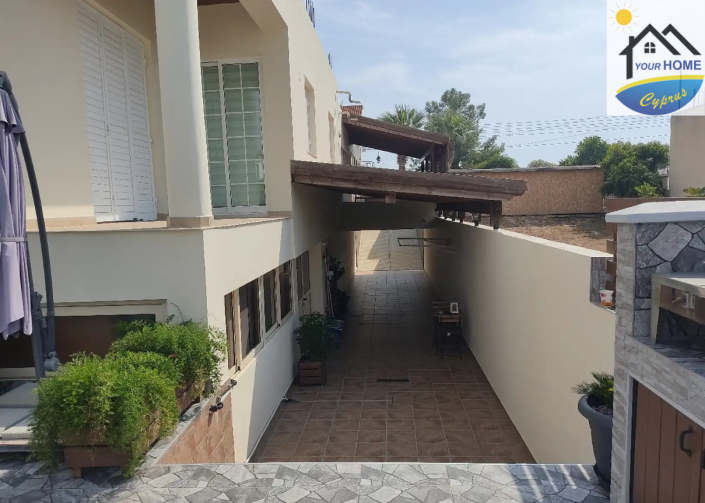 Image No.2-3 Bed House for sale
