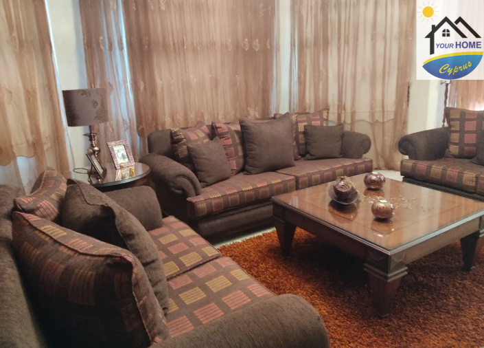 Image No.6-3 Bed House for sale