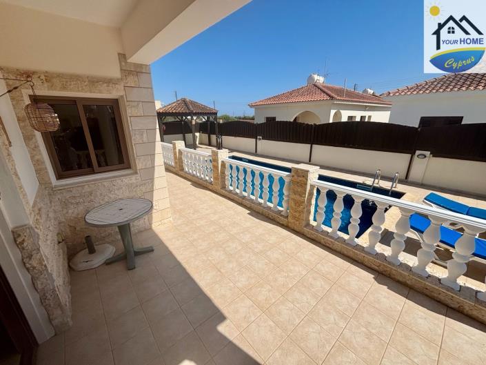 Image No.3-Villa / Détaché de 4 chambres à vendre à Liopetri