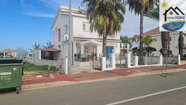 Image No.2-Villa / Détaché de 3 chambres à vendre à Kokkines