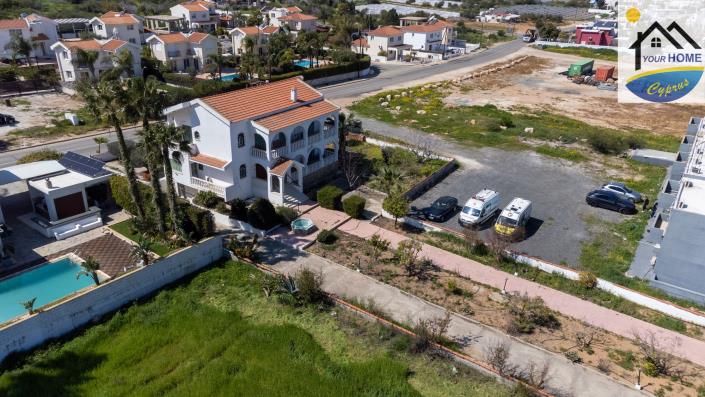 Image No.8-Villa / Détaché de 5 chambres à vendre à Protaras