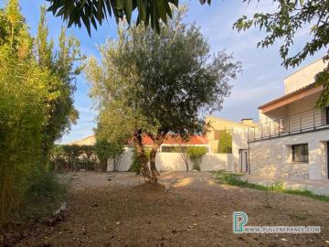 House-for-sale-in-Narbonne-NAR493---4-2