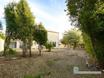 House-for-sale-in-Narbonne-NAR493---24