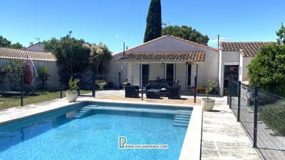 1 - Moussan, Villa
