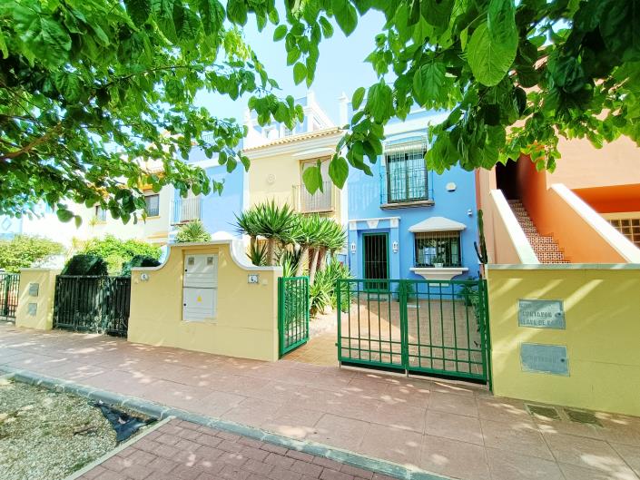 Image No.4-2 Bed Townhouse for sale