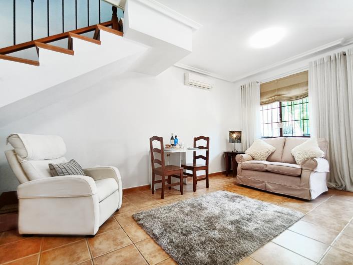 Image No.14-2 Bed Townhouse for sale