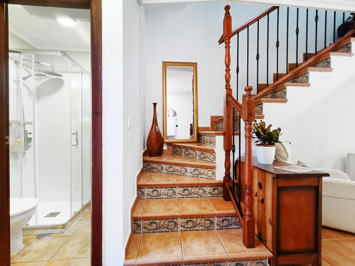 Image No.23-2 Bed Townhouse for sale