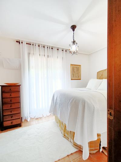 Image No.34-2 Bed Townhouse for sale