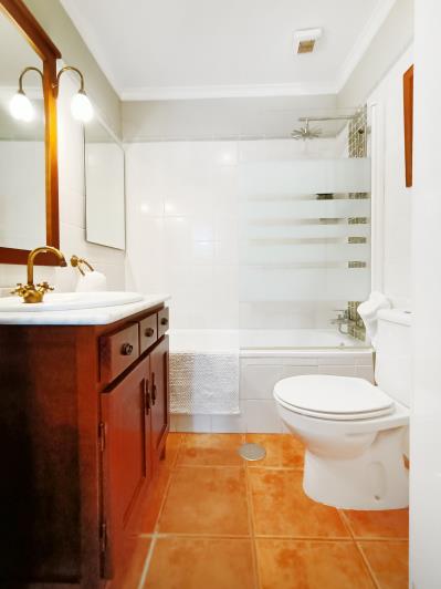 Image No.35-2 Bed Townhouse for sale