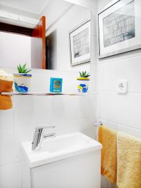 Bathroom1-04