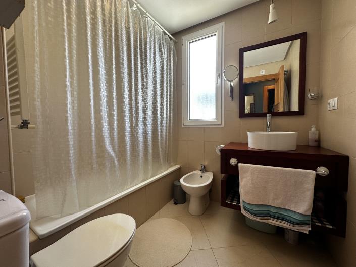 Image No.6-2 Bed Apartment for sale