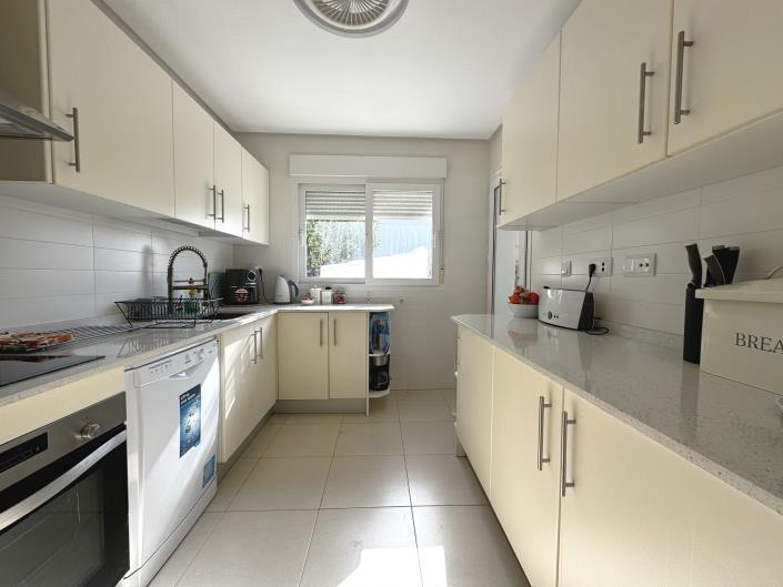 Image No.13-3 Bed Villa for sale