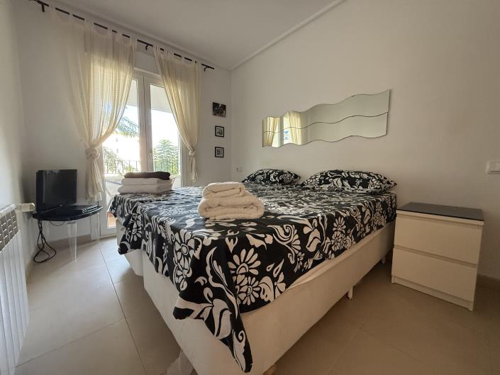 Image No.11-2 Bed Apartment for sale