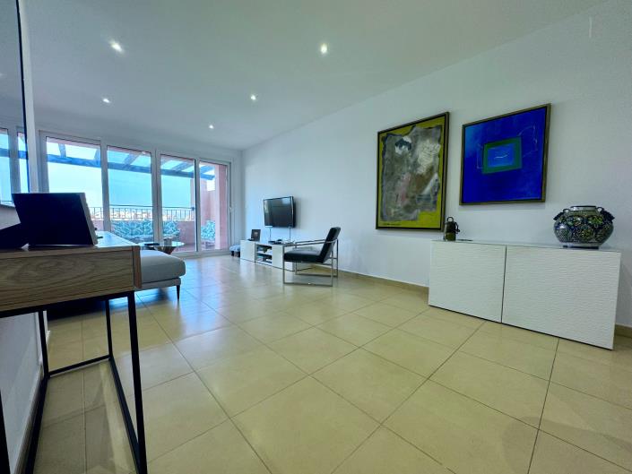 Image No.1-2 Bed Apartment for sale