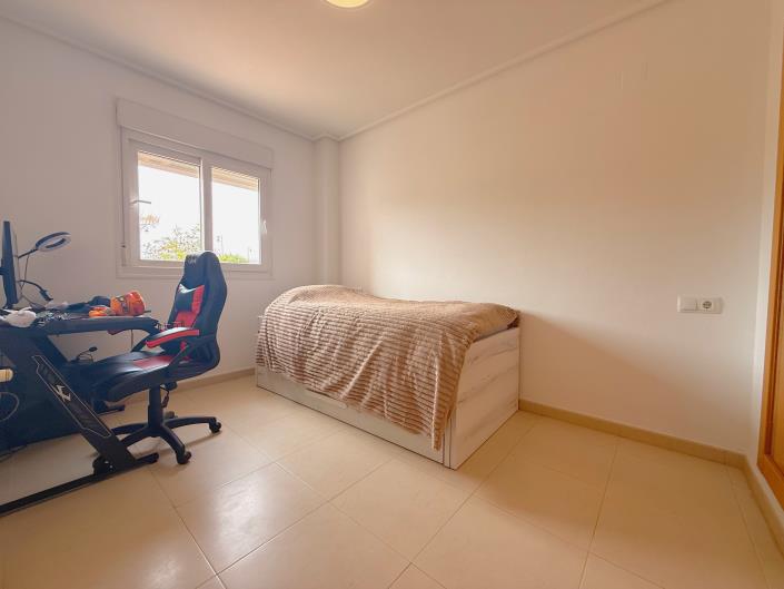 Image No.5-2 Bed Apartment for sale