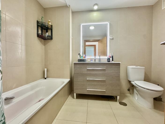 Image No.7-2 Bed Apartment for sale