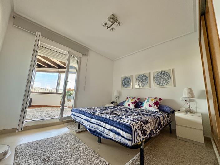 Image No.5-2 Bed Apartment for sale