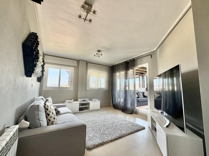 Image No.15-2 Bed Apartment for sale