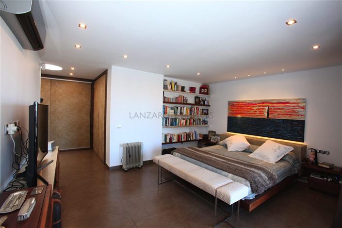 Image No.16-5 Bed Villa for sale