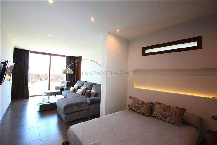 Image No.20-5 Bed Villa for sale