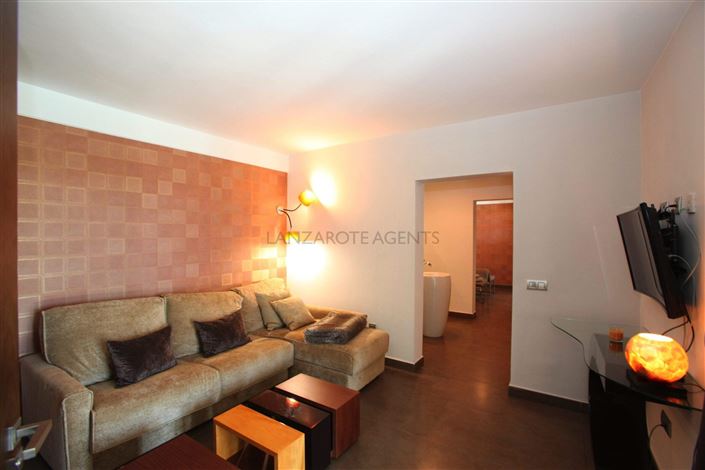 Image No.27-5 Bed Villa for sale