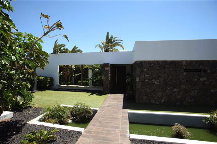 Image No.42-5 Bed Villa for sale