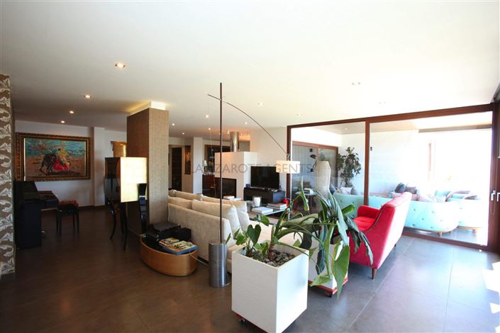 Image No.5-5 Bed Villa for sale