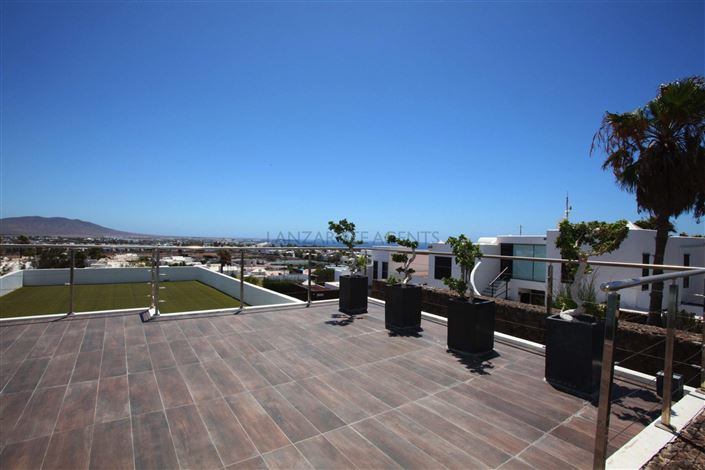 Image No.9-5 Bed Villa for sale