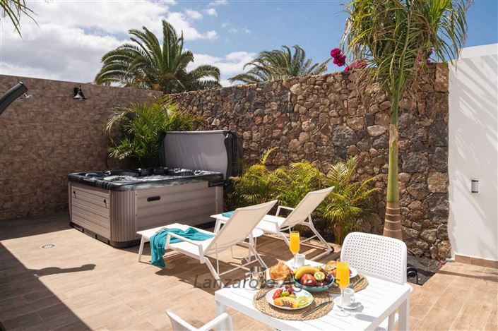 Image No.38-4 Bed Villa for sale