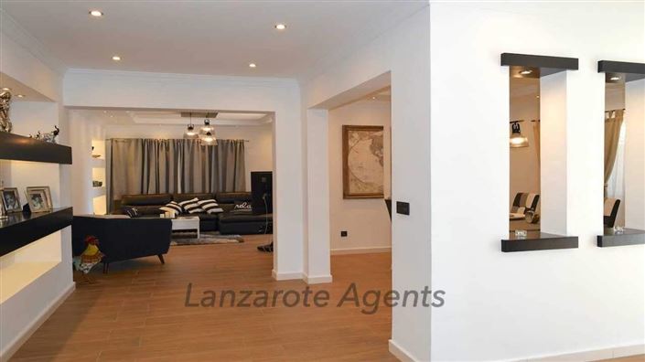 Image No.6-4 Bed Villa for sale