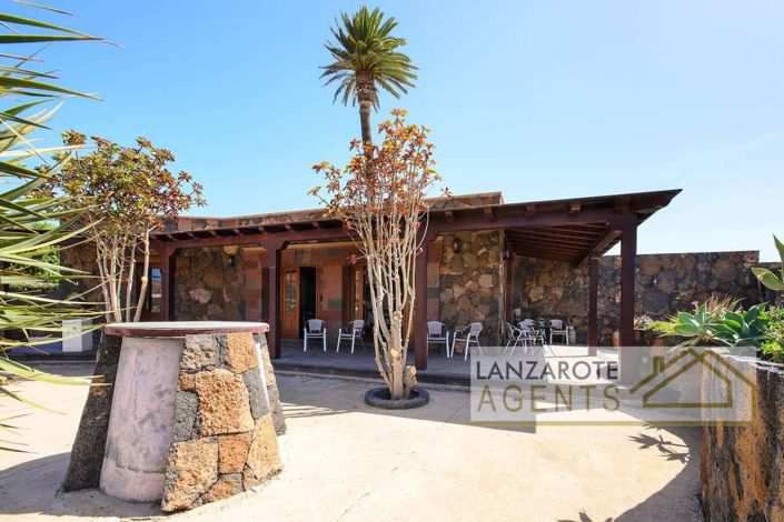 Image No.20-Villa de 4 chambres à vendre à Haria